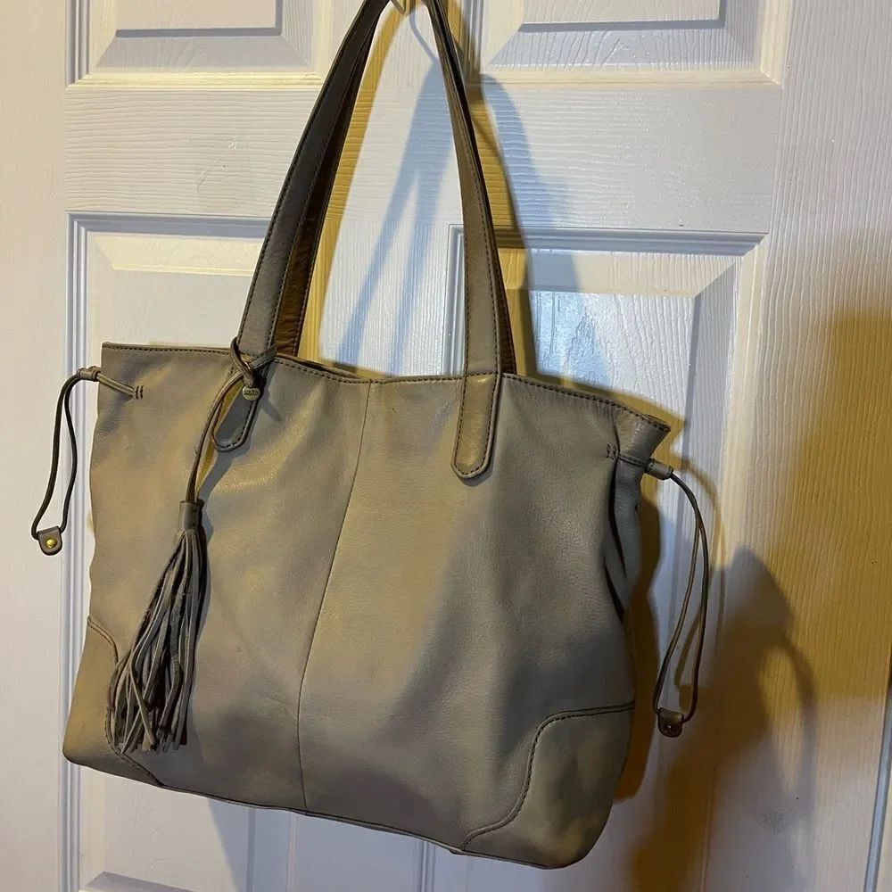 Hobo the Original Elegant Leather Gray Large Tote Bag with tassel accent